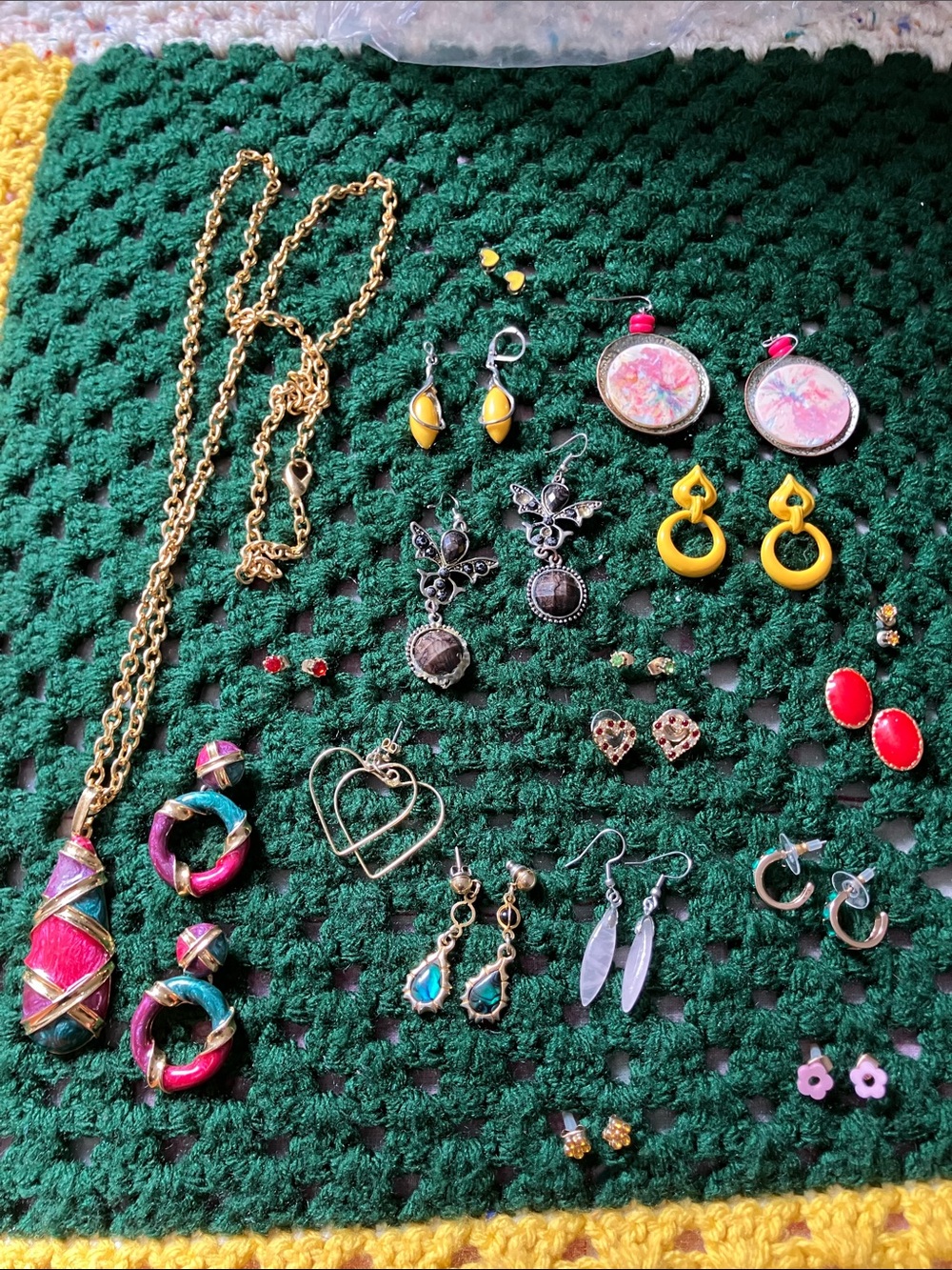 Vintage jewelry bundle